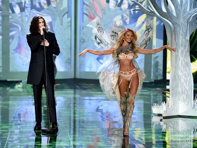 635531418751197643-459845196-10