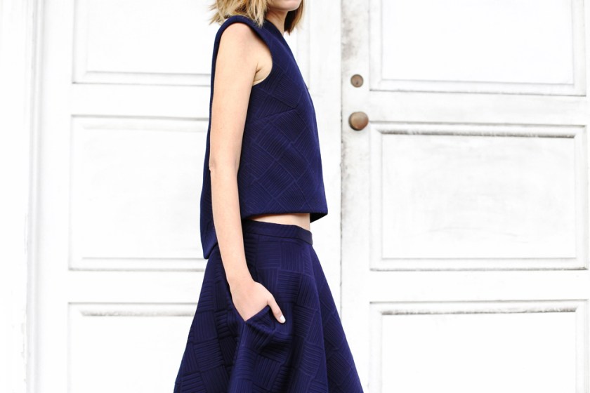 chronicles-of-her-country-road-02