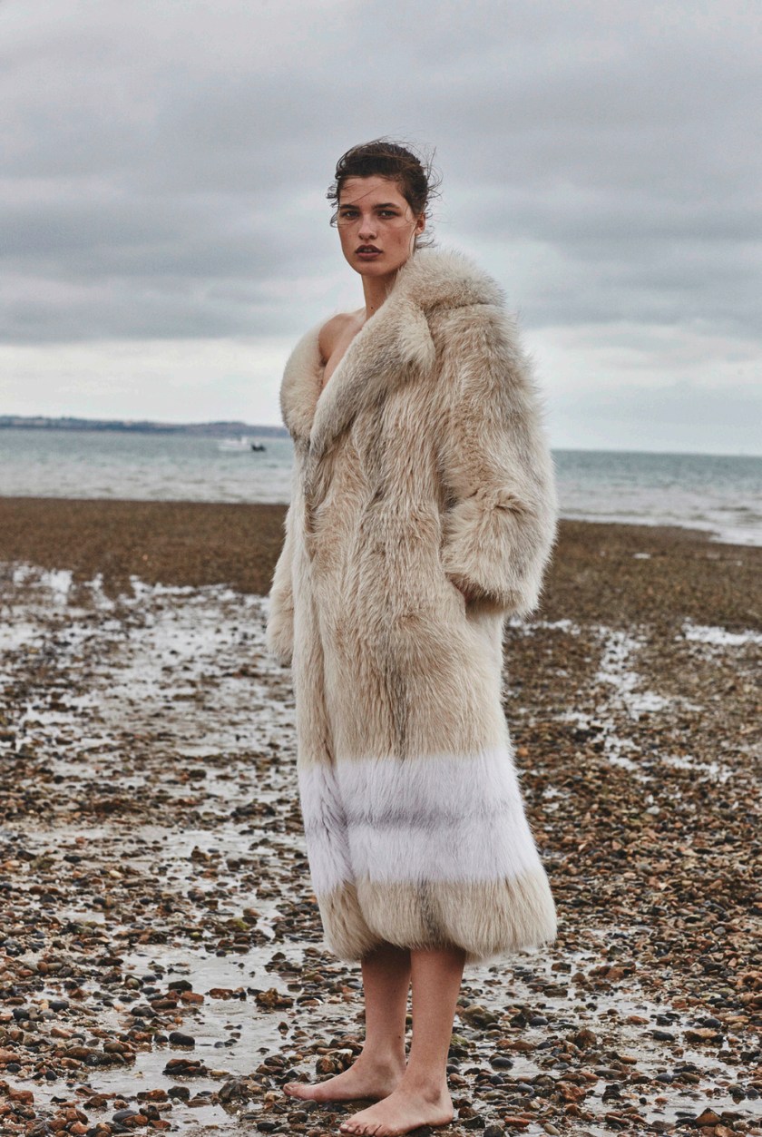 HEROINE-3-FENDI-TRILOGY-H2RD.pdf