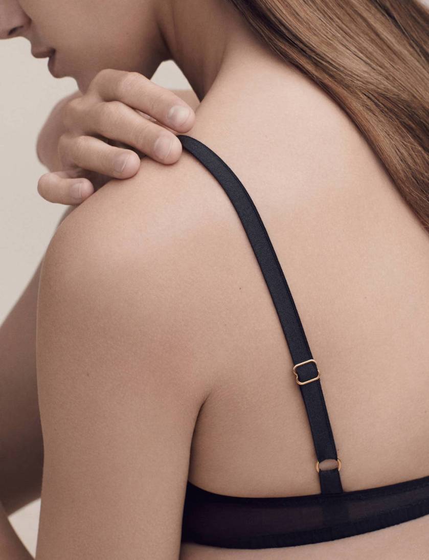 AMANDA-WELLSH-BY-JAN-LEHNER-FOR-THE-LINE-NOVEMBER-2015-14