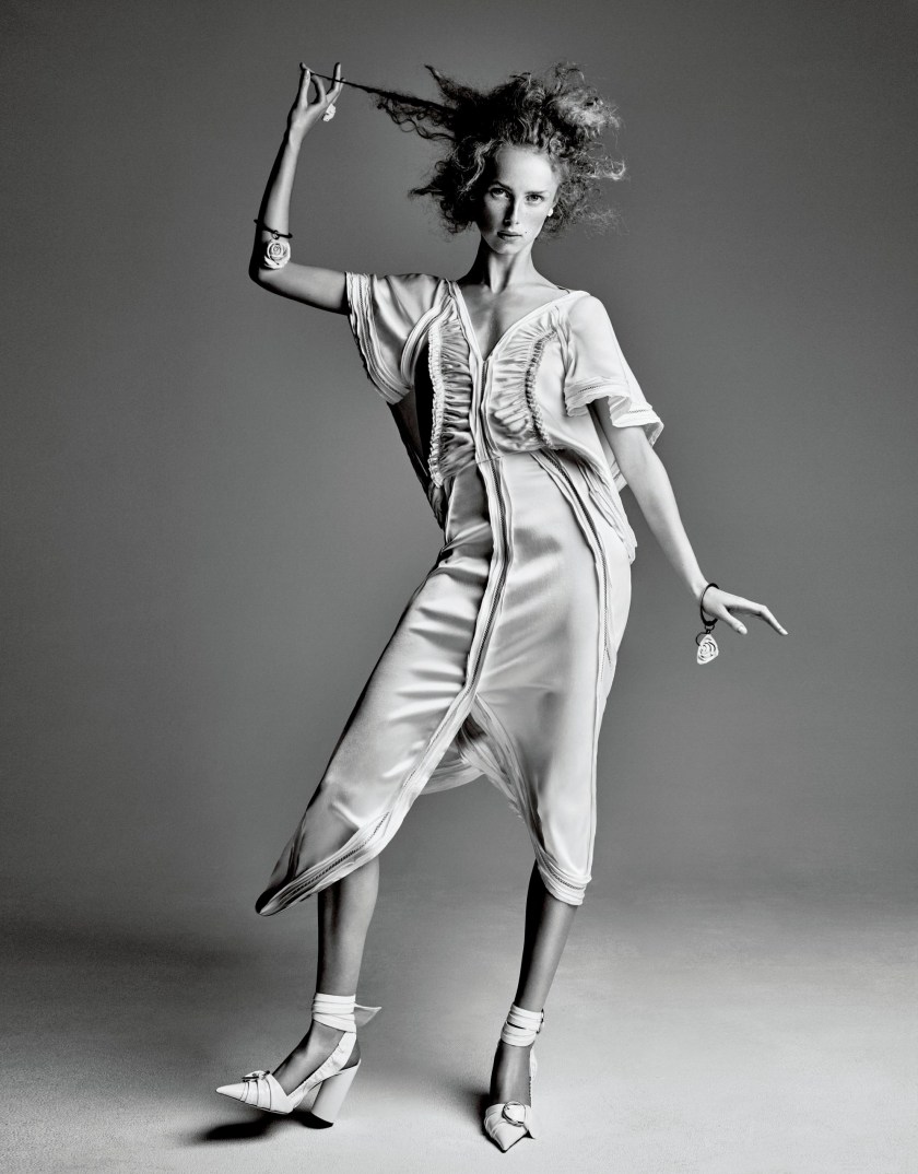 RIANNE-VAN-ROMPAEY-BY-PATRICK-DEMARCHELIER-FOR-INTERVIEW-MAGAZINE-DECEMBE-2015-JANUARY-2016-11