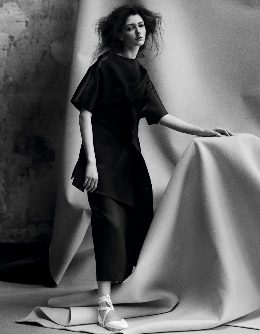 ALLYSON-CHALMERS-JULITA-FORMELLA-PHILIPPA-HEMPHREY-UNIA-PAKHOMOVA-BY-JULIA-HETTA-FOR-DAZED-AND-CONFUSED-MAGAZINE-SPRING-2016-2