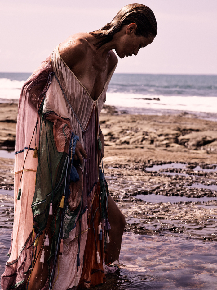 secret-hideaway-carolyn-murphy-by-mikael-jansson-for-interview-magazine-march-2016-3