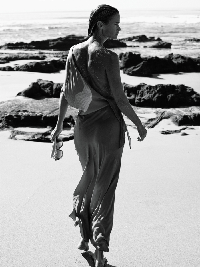 secret-hideaway-carolyn-murphy-by-mikael-jansson-for-interview-magazine-march-2016-94