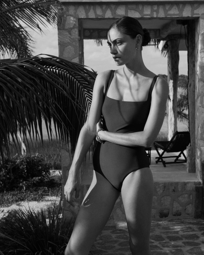 PHOEBE-TONKIN-BY-ALEXANDRA-NATAF-FOR-MATTEAU-SWIM-RESORT-2016-AD-CAMPAIGN-4