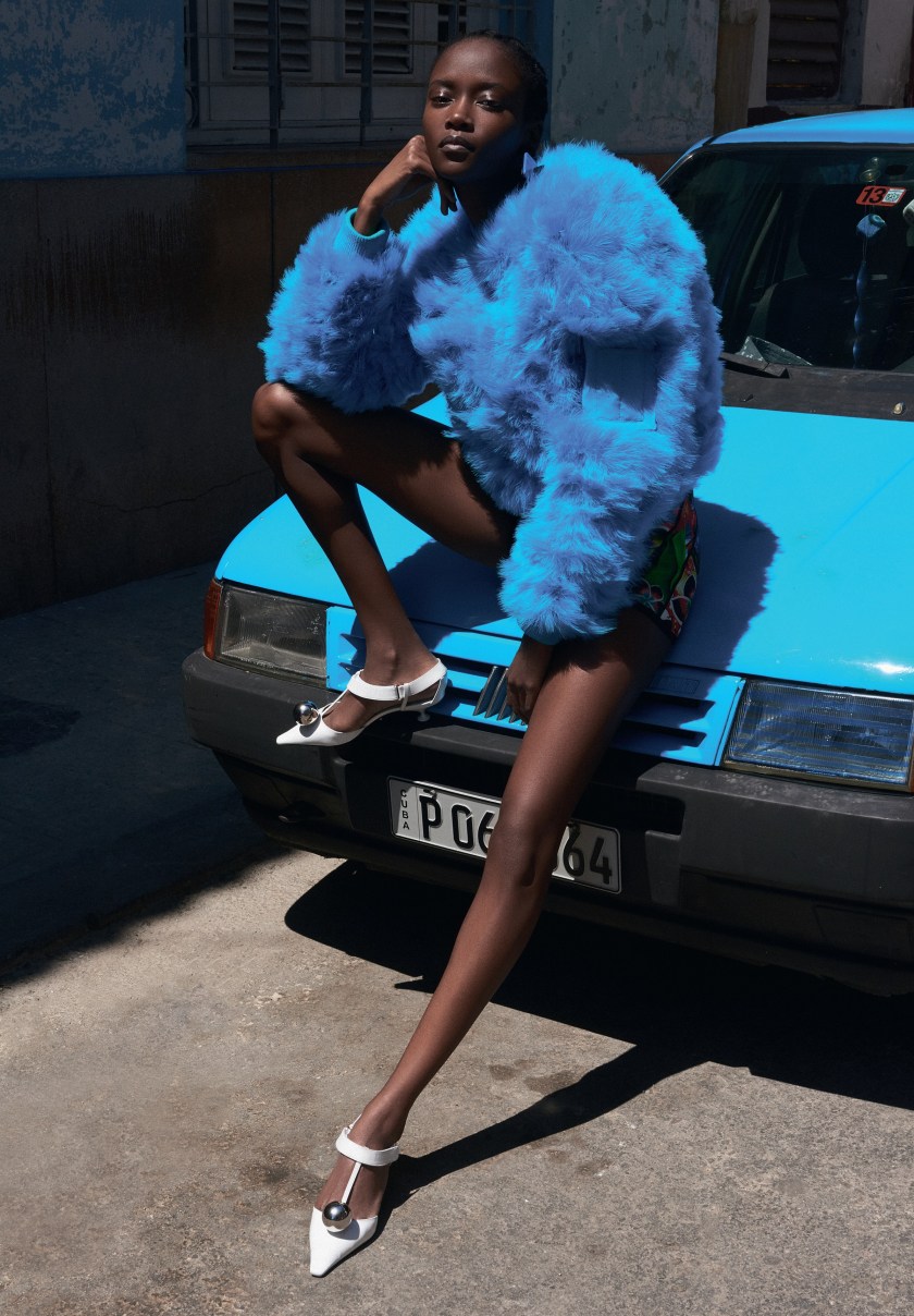 ANAIS-MALI-AND-RILEY-MONTANA-FOR-VOGUE-UKRAINE-JULY-2016-1