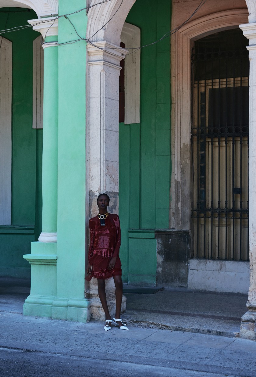 ANAIS-MALI-AND-RILEY-MONTANA-FOR-VOGUE-UKRAINE-JULY-2016-14