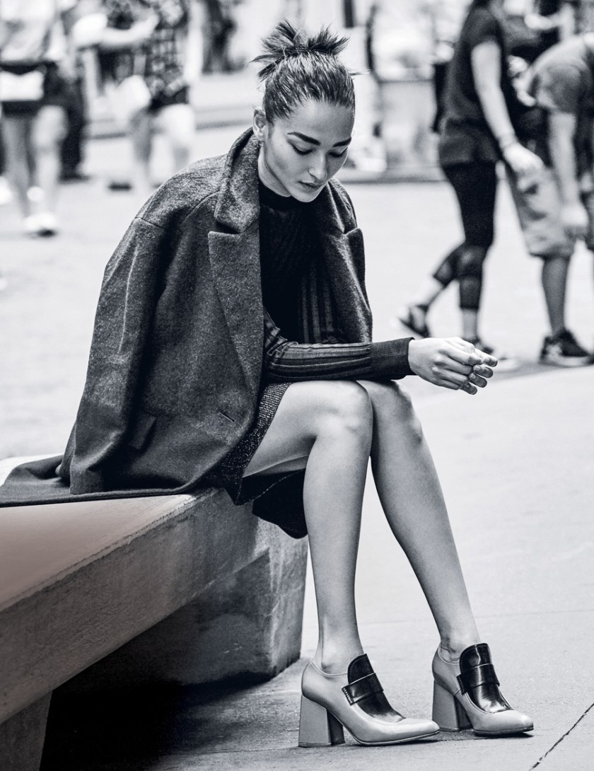 grazia-italia-october-2016-bruna-tenorio-by-dean-isidro-8