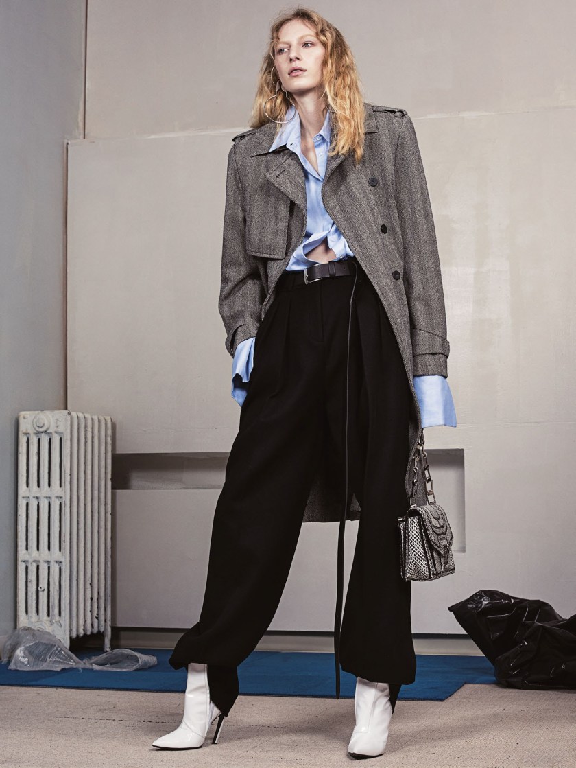 julia-nobis-by-sebastian-kim-for-vogue-australia-december-2016-4