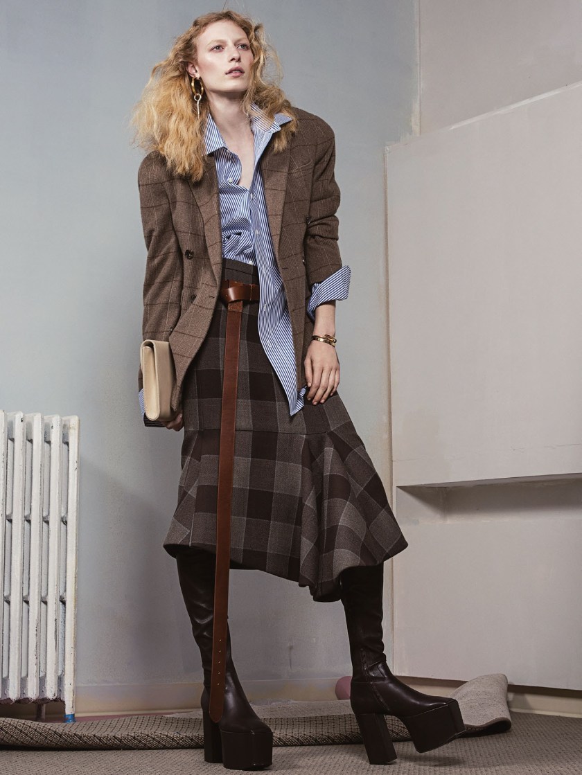 julia-nobis-by-sebastian-kim-for-vogue-australia-december-2016-5